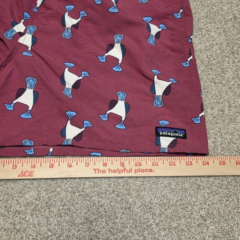 Patagonia Baggies Shorts Mens Large Pink Blue Footed Booby Bird Swim Trunks